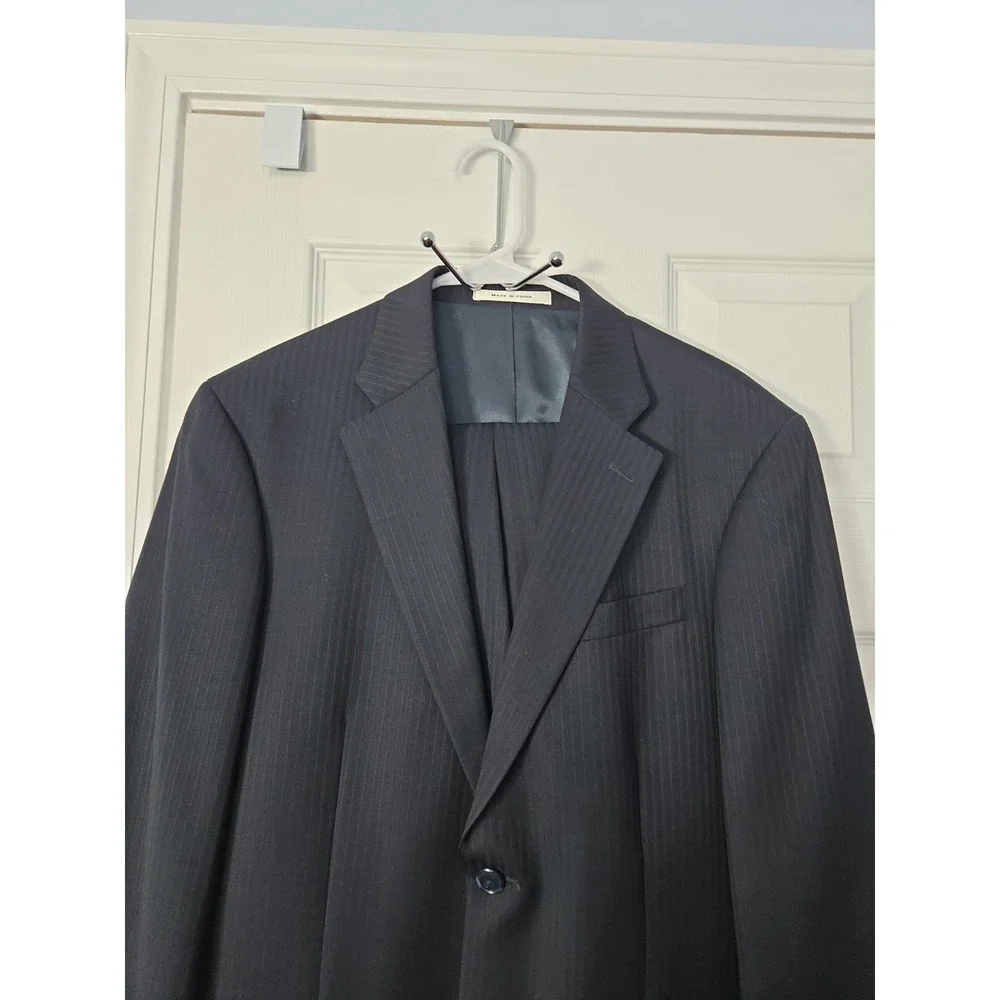 Kenneth Cole Pinstriped Black Suit 2 Piece Wool 40 Regular 34